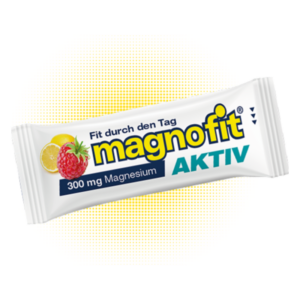 Verpackung von magnofit Aktiv mit Beeren- und Zitronendesign, enthält 300 mg Magnesium.