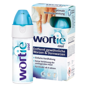 Wortie Cool, ein Spray zur Entfernung von Warzen, mit blauer Kappe und informativem Kartonverpackung.