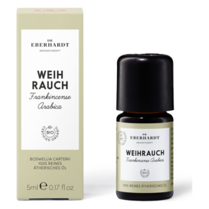 Verpackung von ätherischem Öl mit dem Label "WEIHRAUCH" und Angaben zu Inhalt und Herkunft, im Bio-Design.